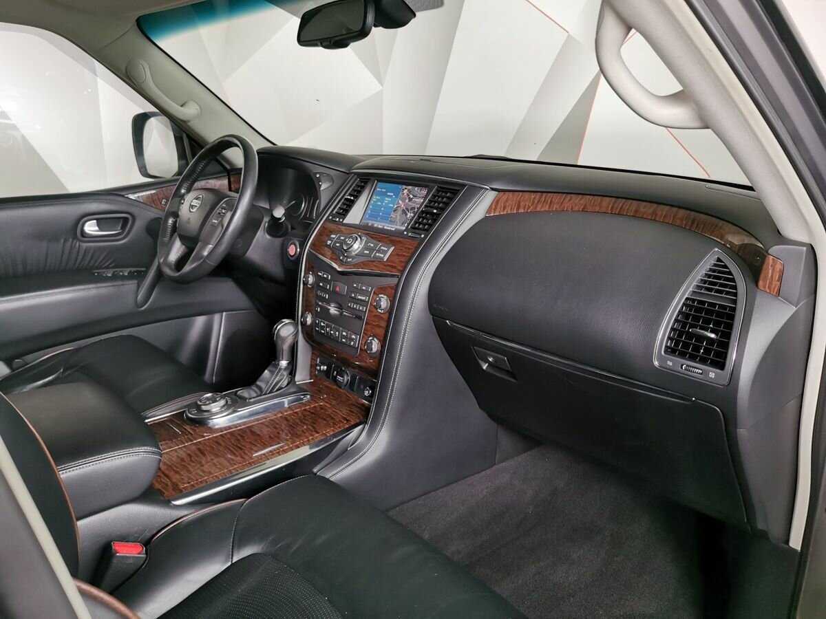 Купить Nissan Patrol с пробегом. Фото: #8