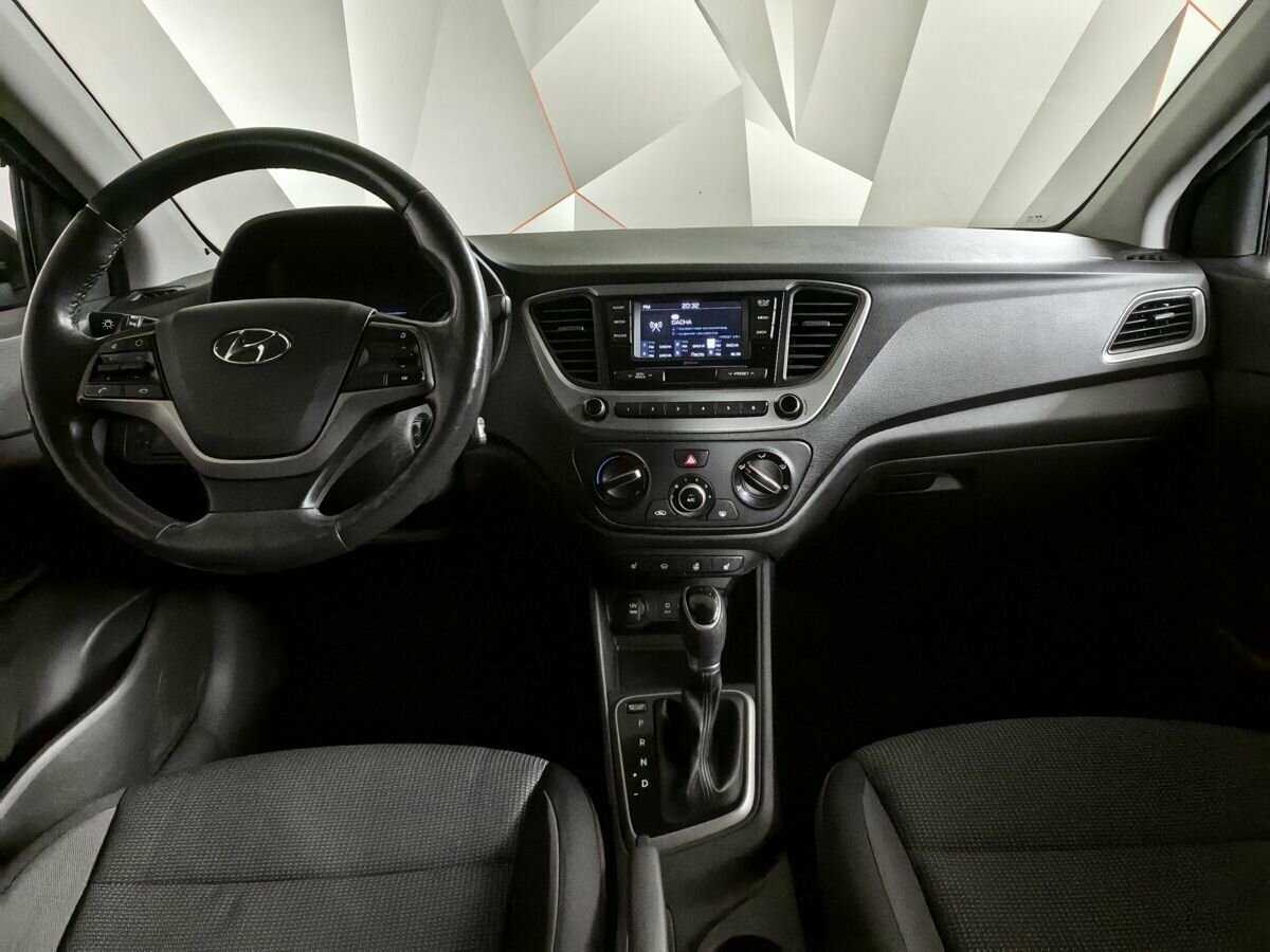 Купить Hyundai Solaris с пробегом. Фото: #9