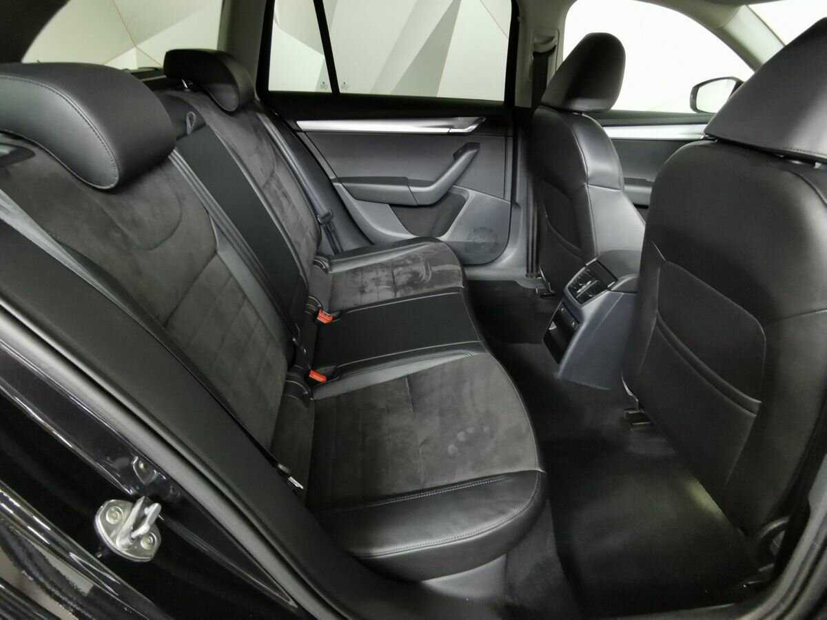 Купить Skoda Octavia с пробегом. Фото: #10