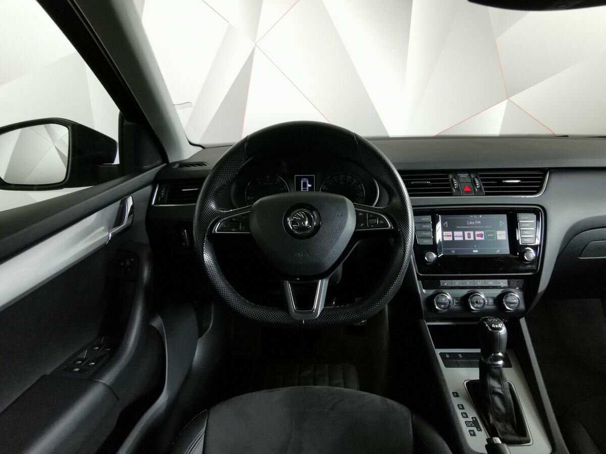 Купить Skoda Octavia с пробегом. Фото: #13