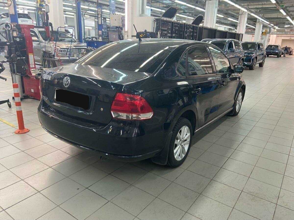 Купить Volkswagen Polo с пробегом. Фото: #3