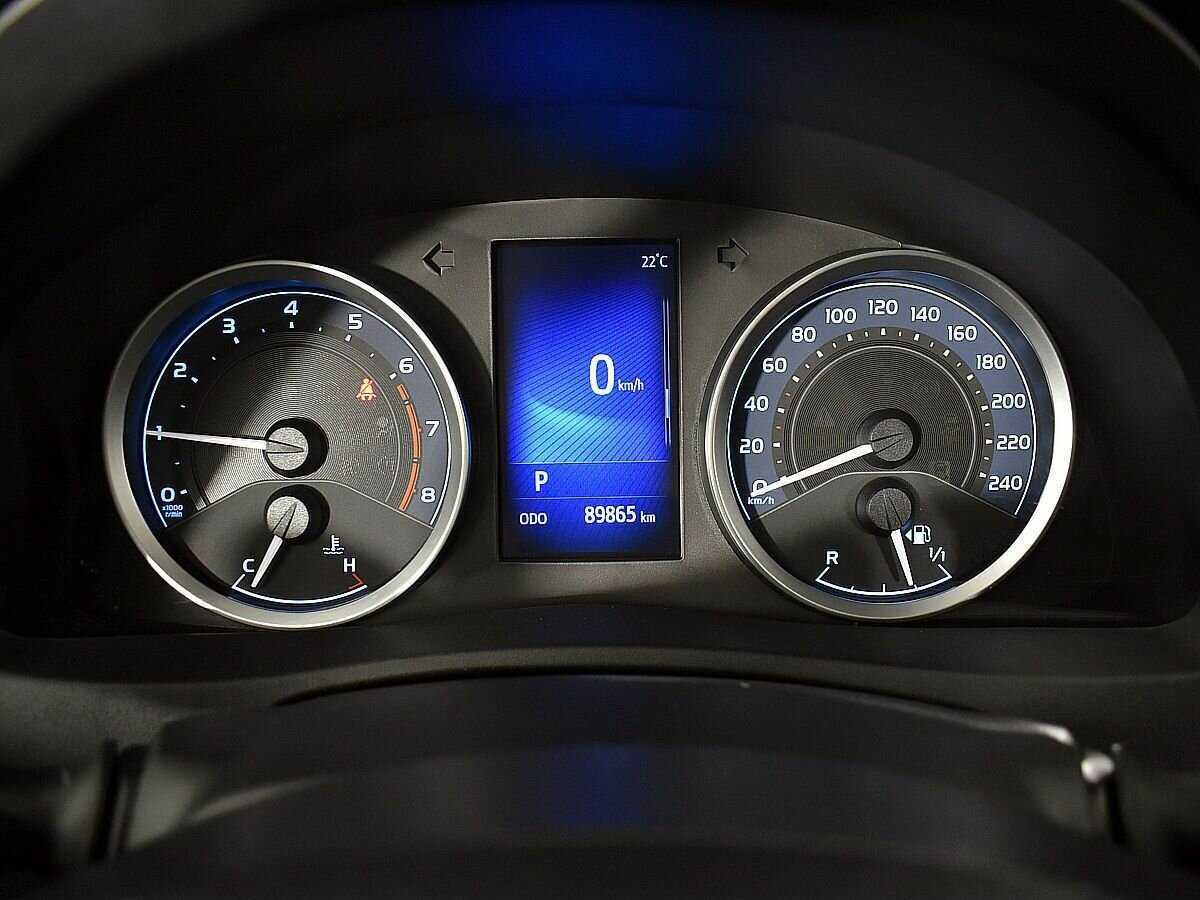 Купить Toyota Corolla с пробегом. Фото: #11