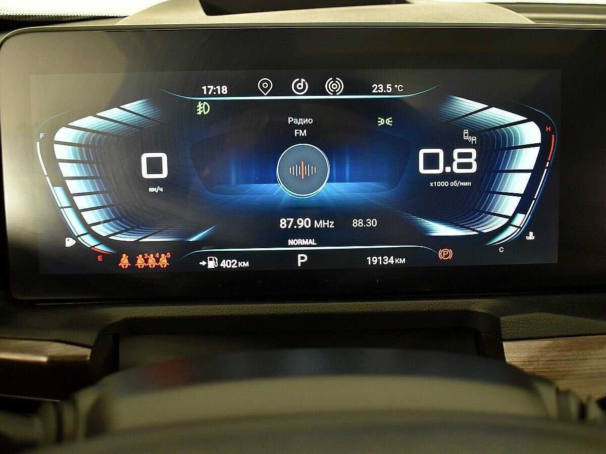 Купить EXEED VX с пробегом. Фото: #11