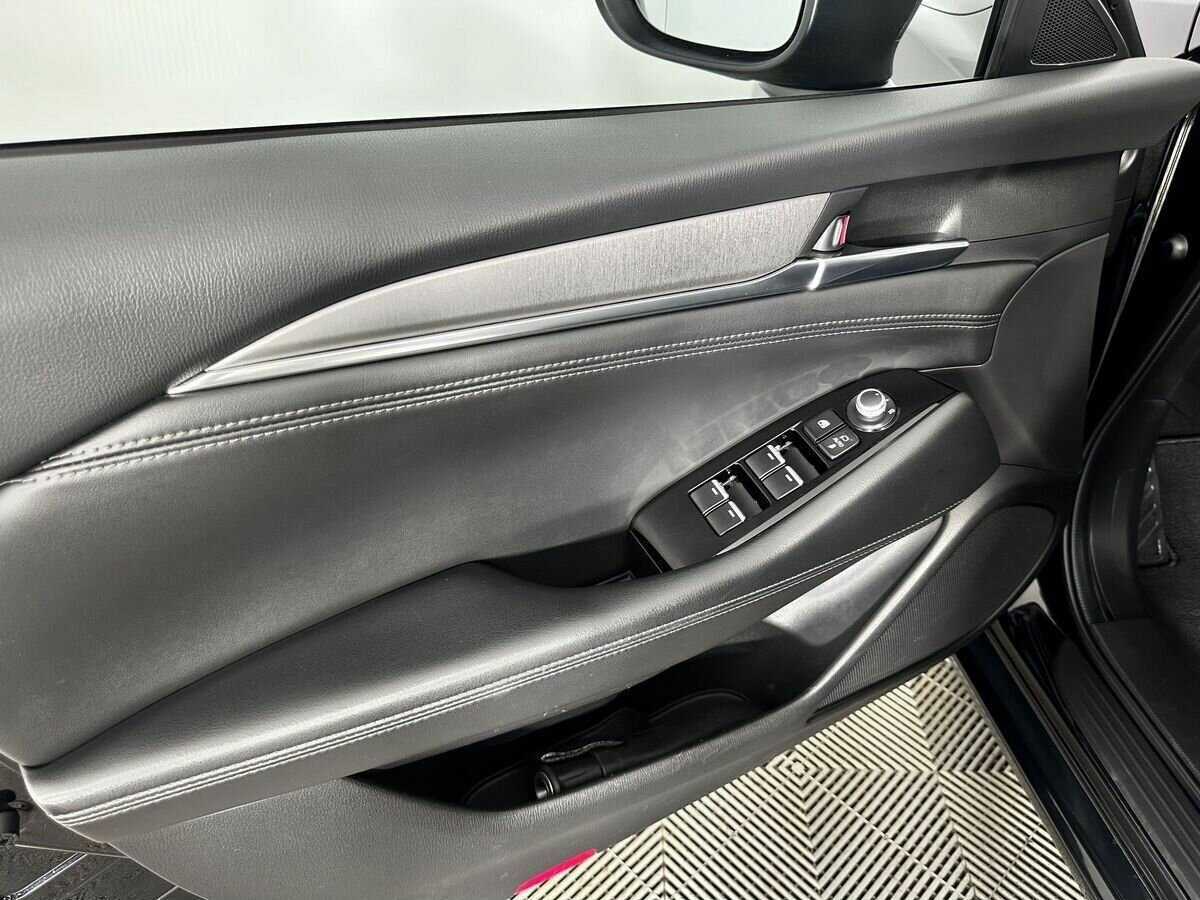 Купить Mazda 6 с пробегом. Фото: #13
