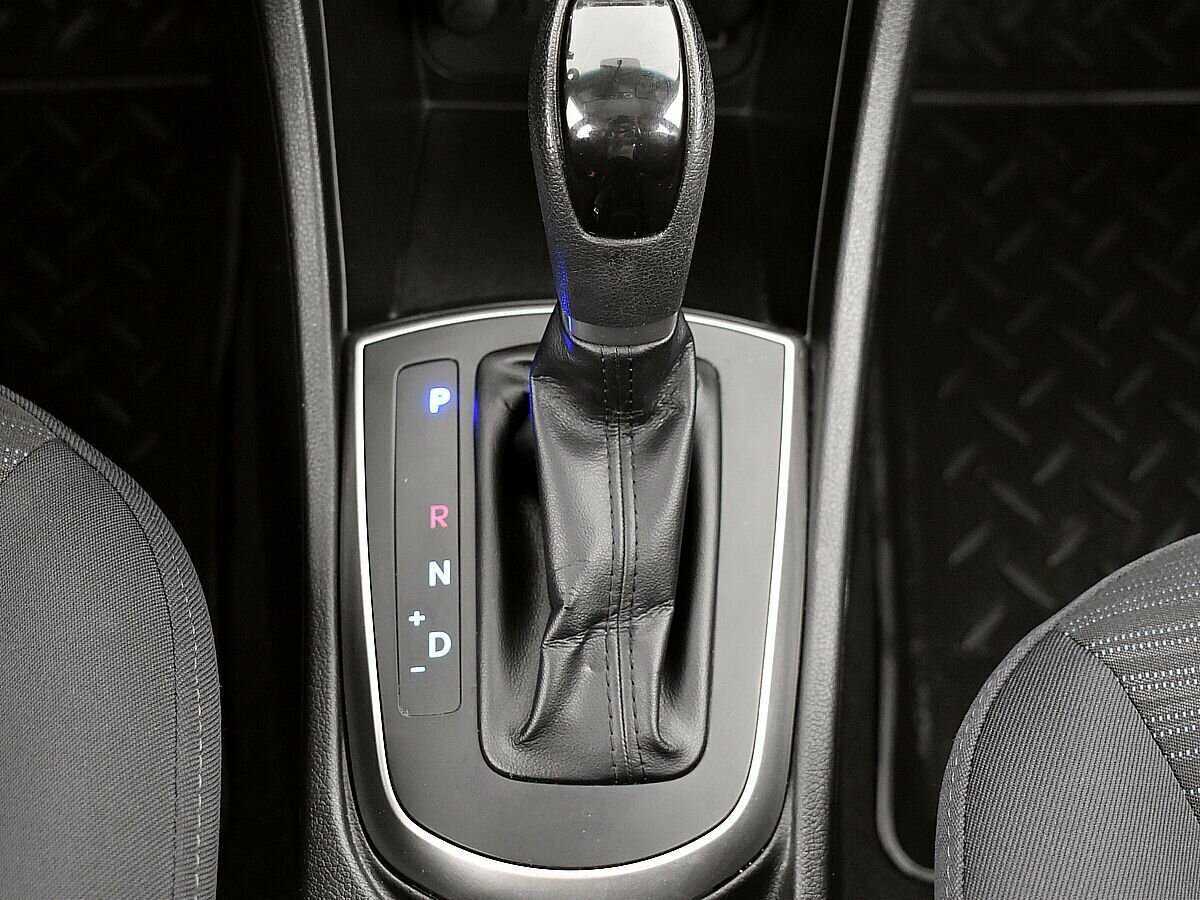 Купить Hyundai Solaris с пробегом. Фото: #13