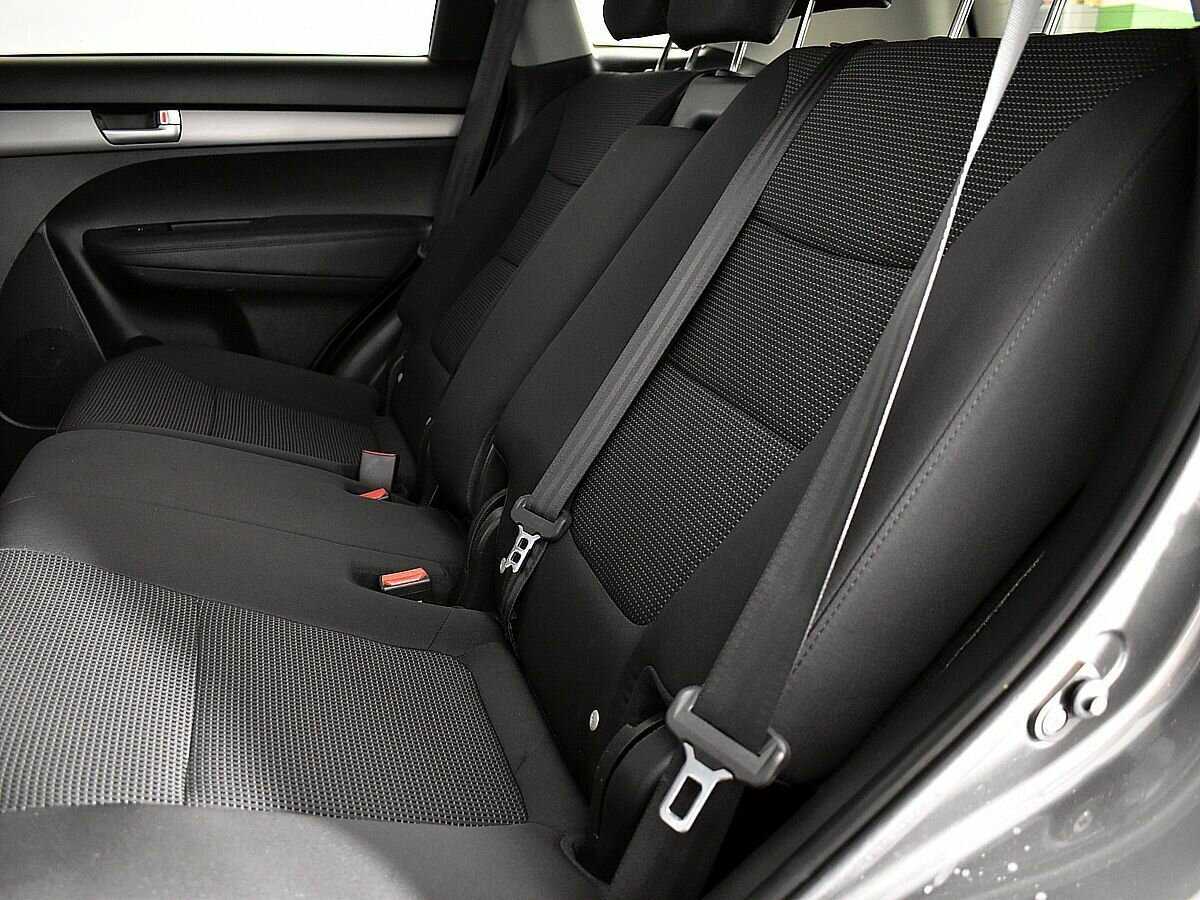 Купить Kia Sorento с пробегом. Фото: #8