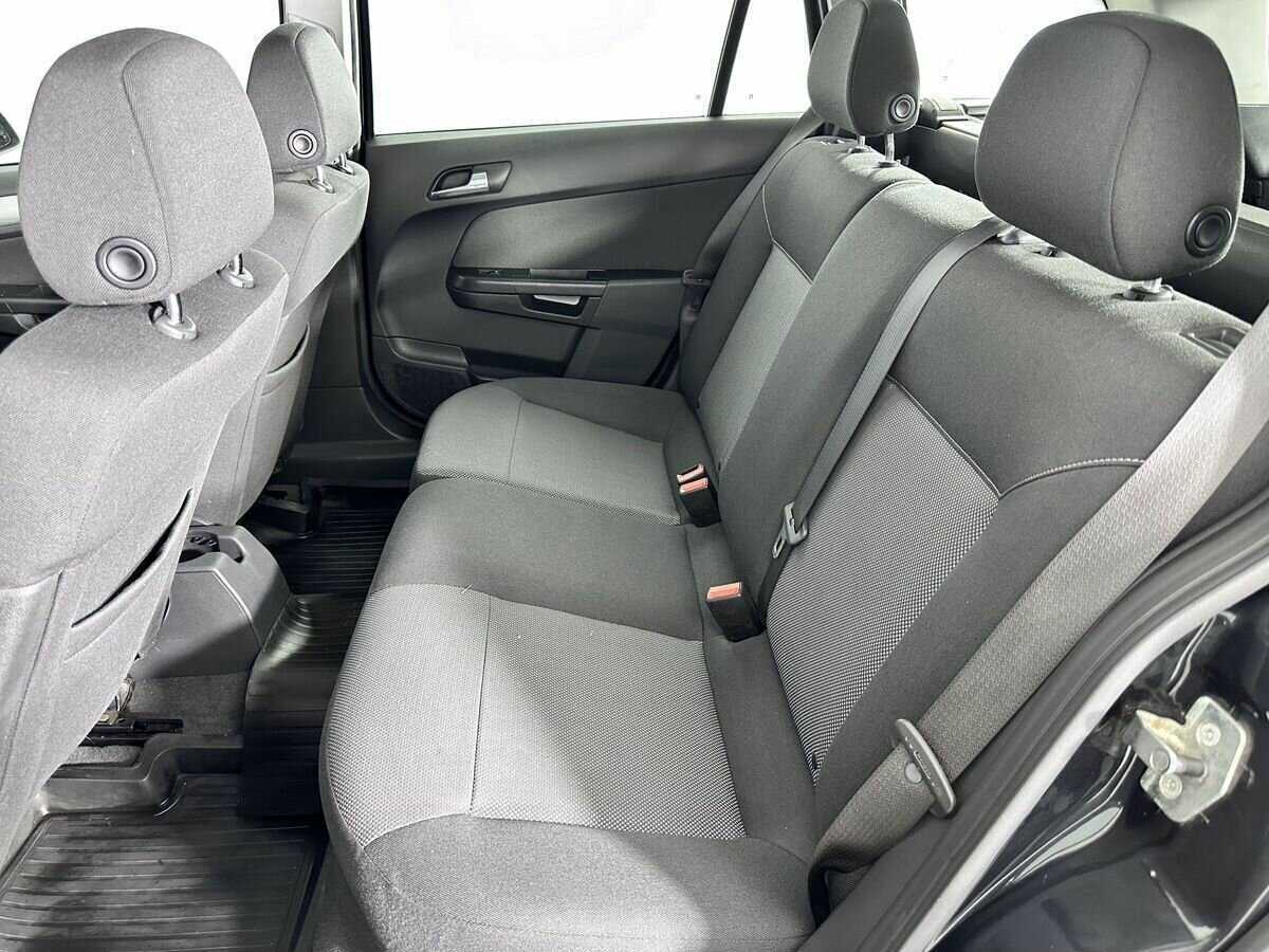 Купить Opel Astra с пробегом. Фото: #11