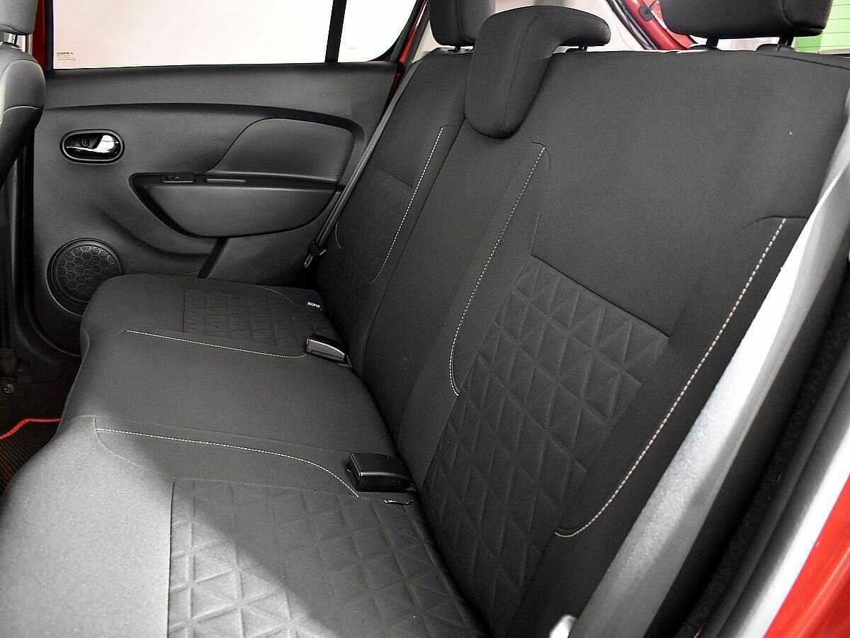 Купить Renault Sandero с пробегом. Фото: #8