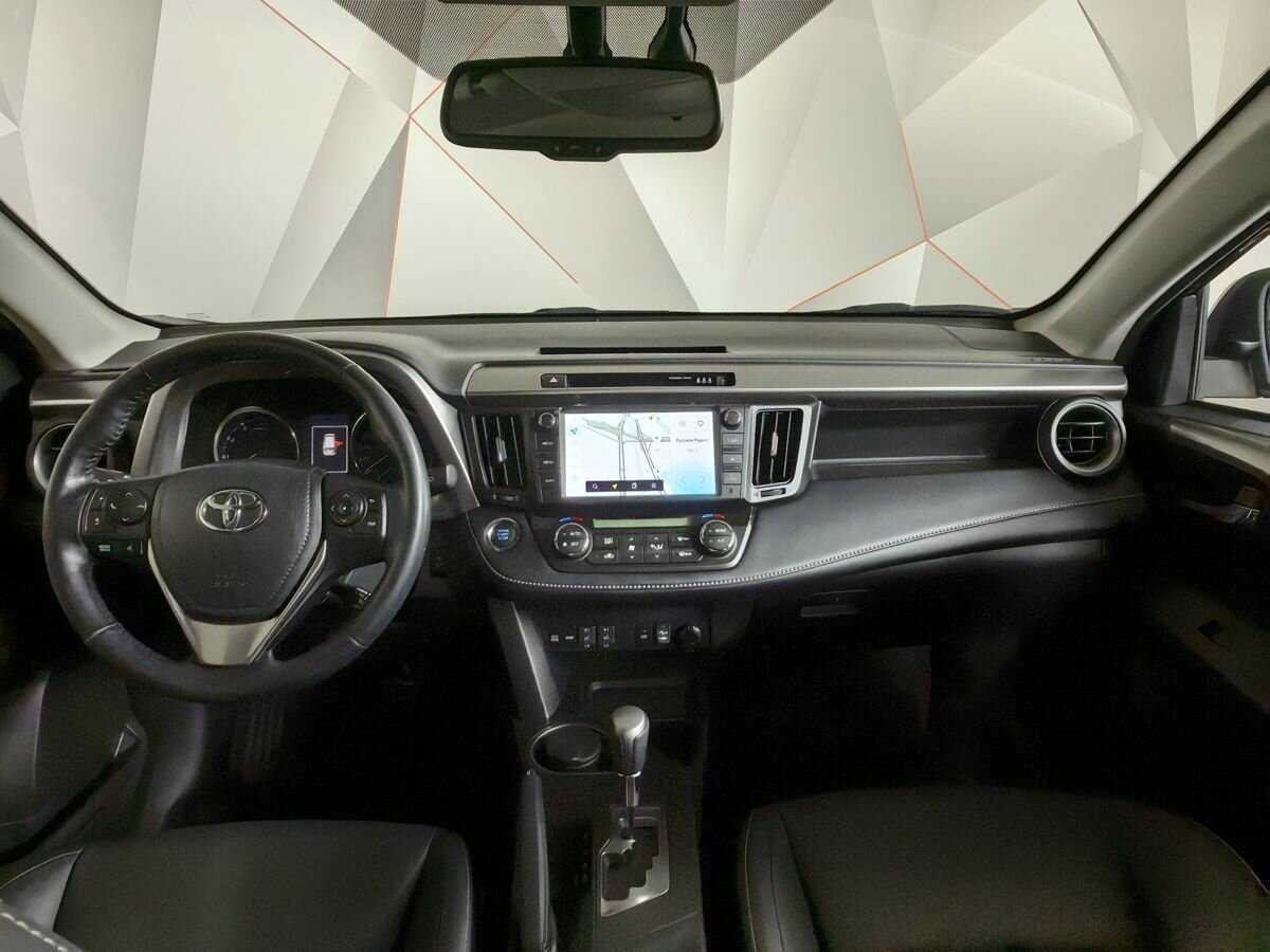 Купить Toyota RAV4 с пробегом. Фото: #9
