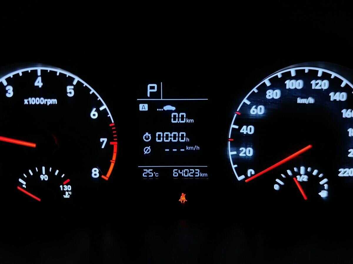 Купить Hyundai Solaris с пробегом. Фото: #14