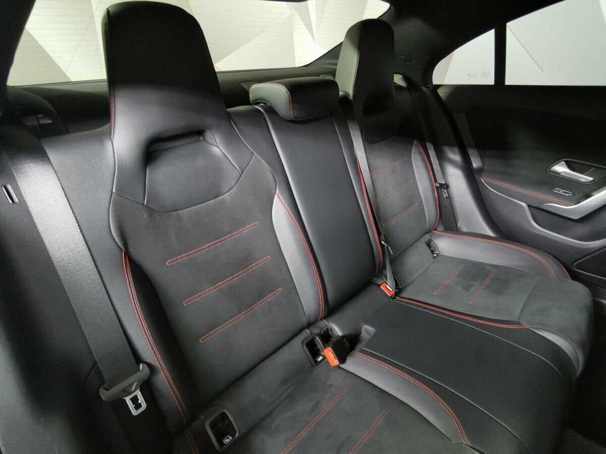 Купить Mercedes-Benz CLA с пробегом. Фото: #12