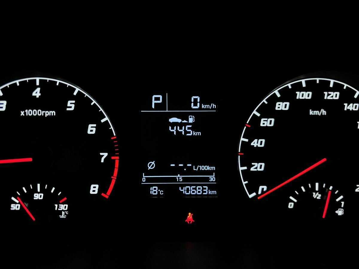 Купить Hyundai Solaris с пробегом. Фото: #15