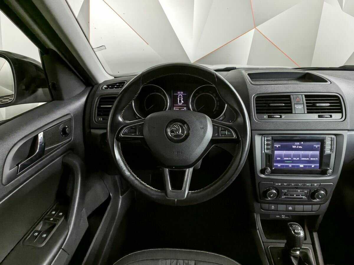 Купить Skoda Yeti с пробегом. Фото: #14