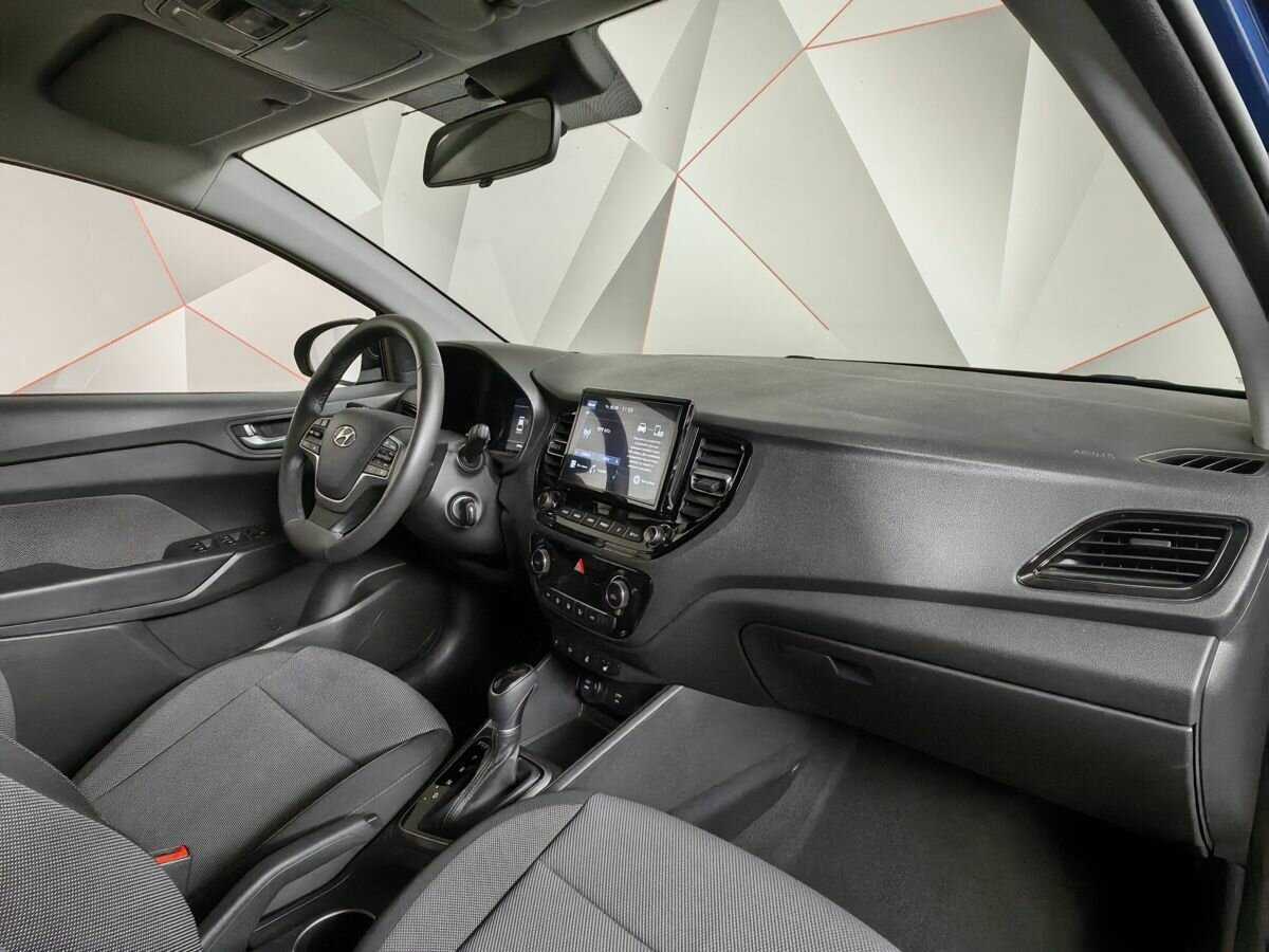 Купить Hyundai Solaris с пробегом. Фото: #8