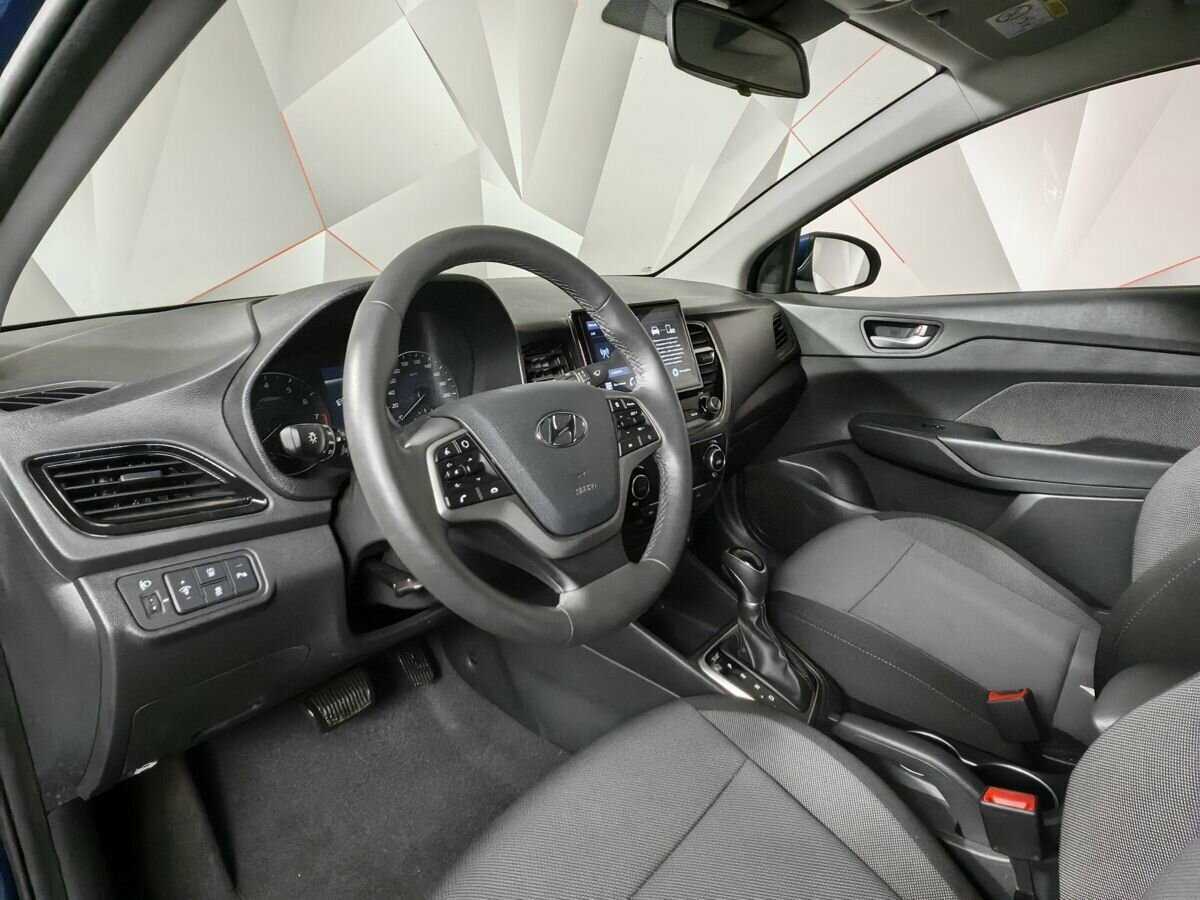 Купить Hyundai Solaris с пробегом. Фото: #12