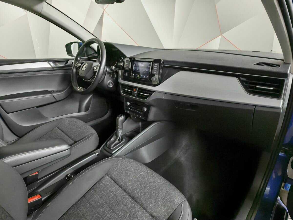 Купить Skoda Rapid с пробегом. Фото: #7