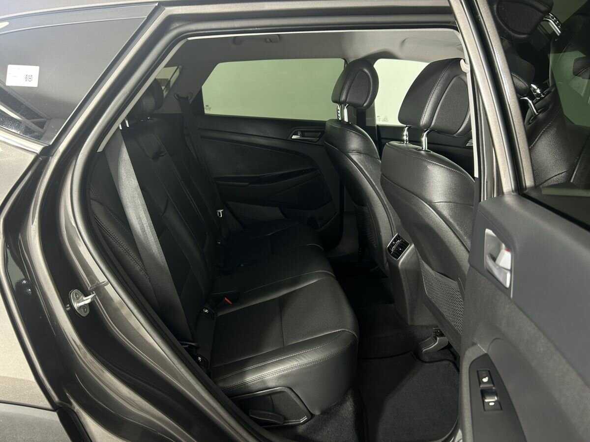 Купить Hyundai Tucson с пробегом. Фото: #15