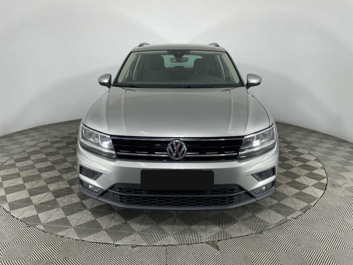 Купить Volkswagen Tiguan с пробегом. Фото: #1