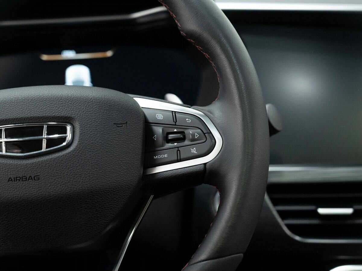 Купить Geely Tugella с пробегом. Фото: #15