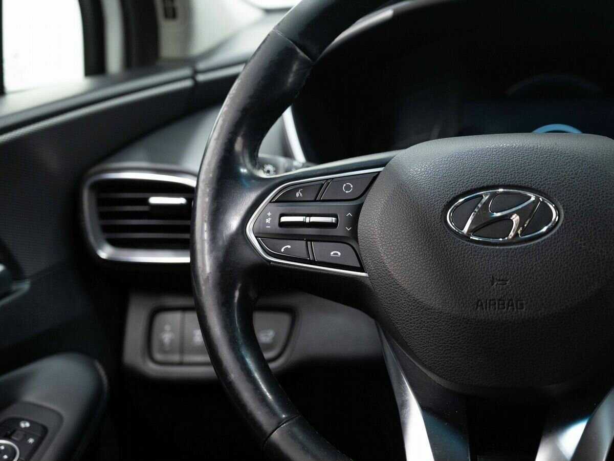 Купить Hyundai Santa Fe с пробегом. Фото: #14