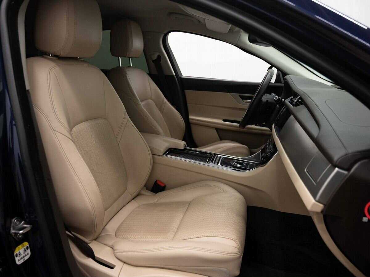 Купить Jaguar XF с пробегом. Фото: #13