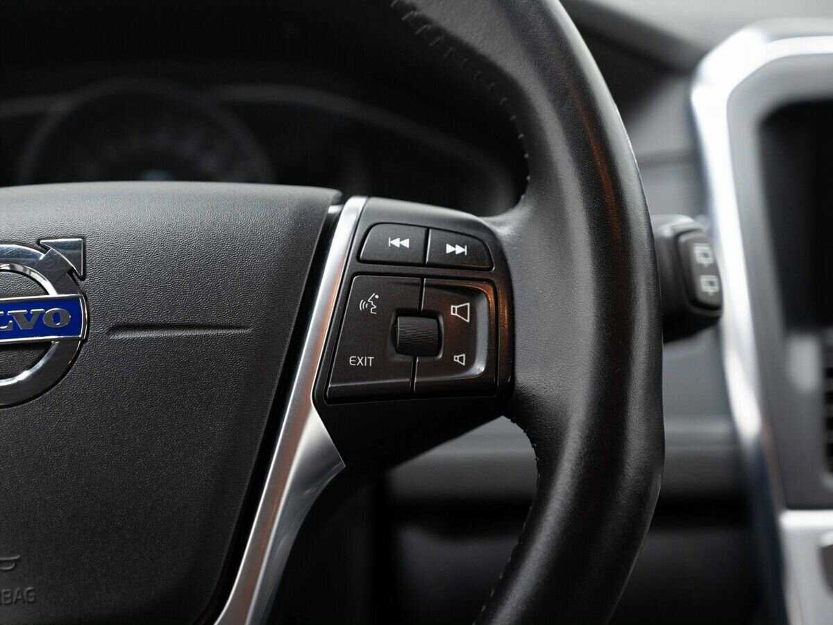 Купить Volvo XC60 с пробегом. Фото: #15