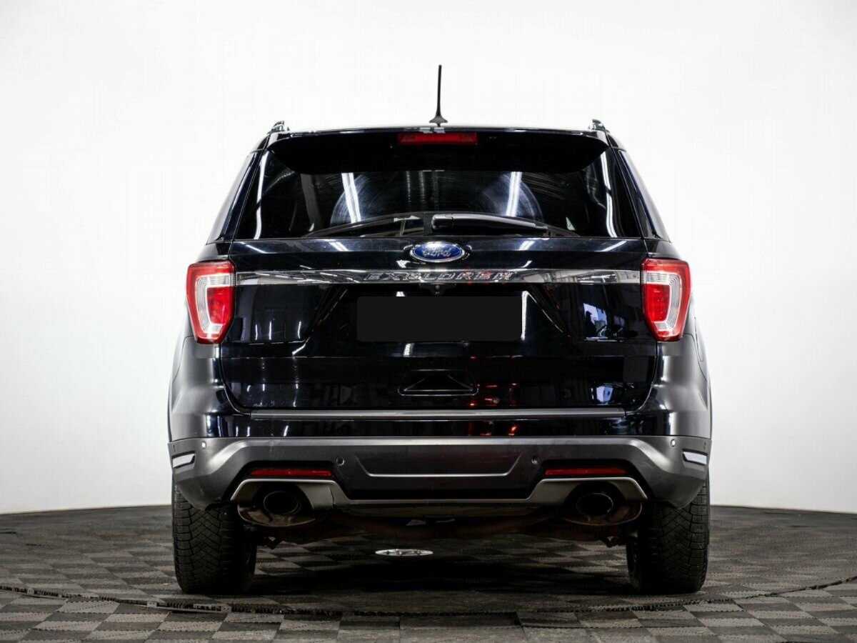 Купить Ford Explorer с пробегом. Фото: #4