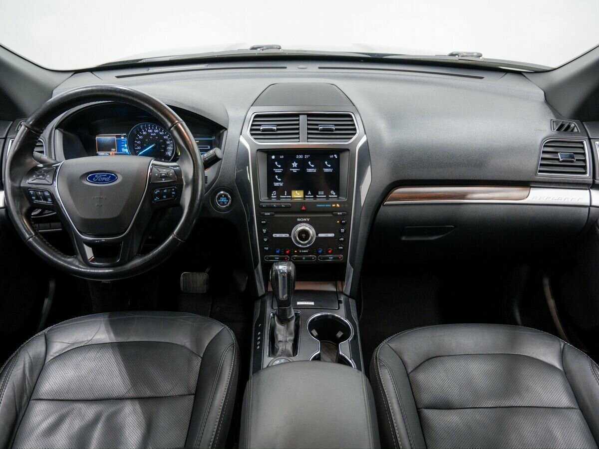 Купить Ford Explorer с пробегом. Фото: #10