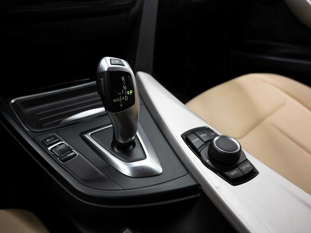 Купить BMW 3 серии с пробегом. Фото: #19