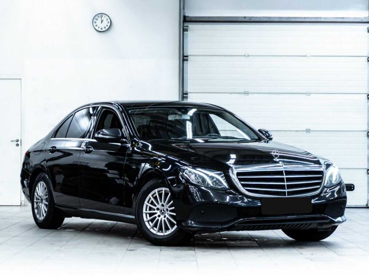Купить Mercedes-Benz E-Класс с пробегом. Фото: #1