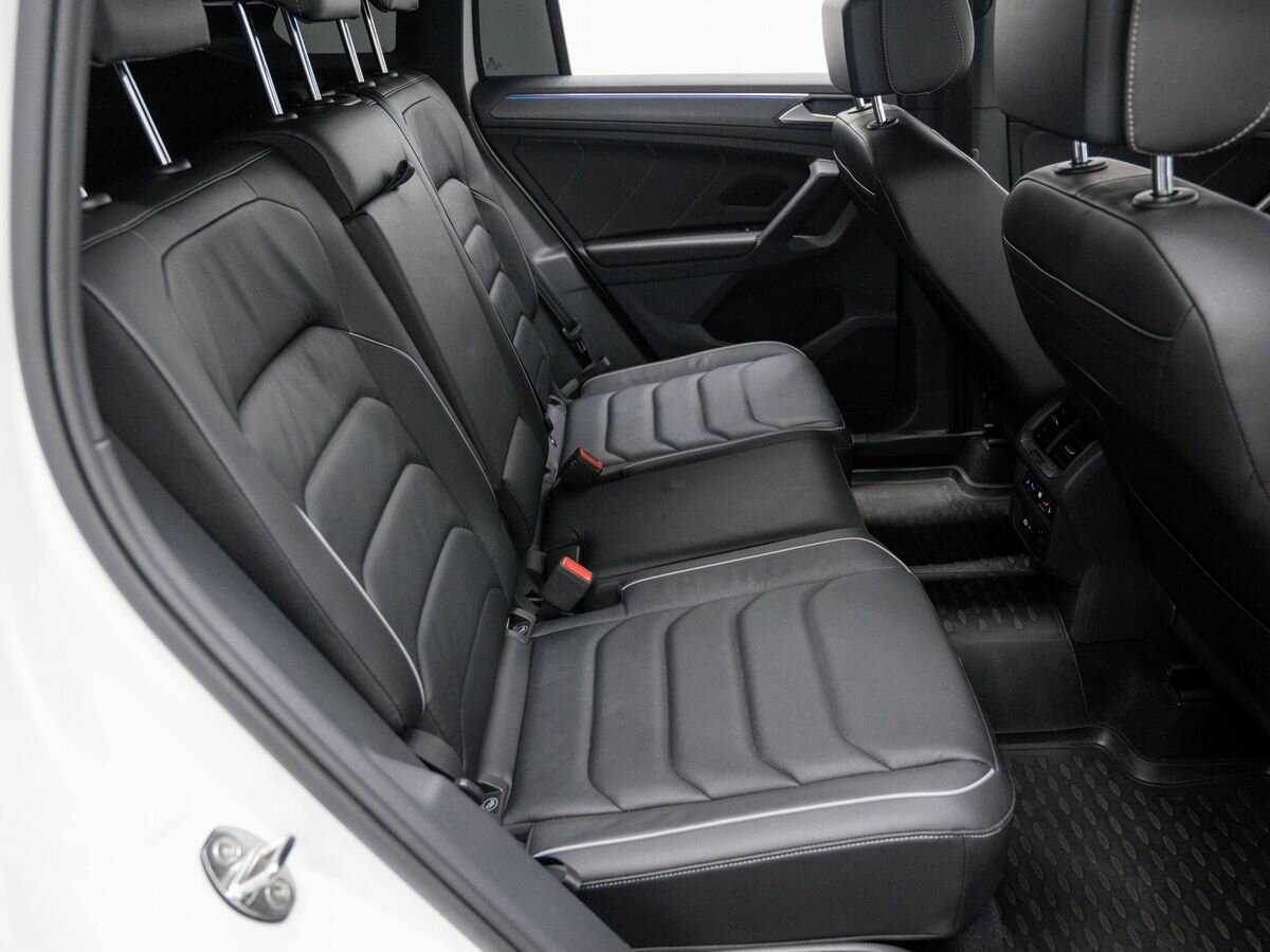 Купить Volkswagen Tiguan с пробегом. Фото: #8