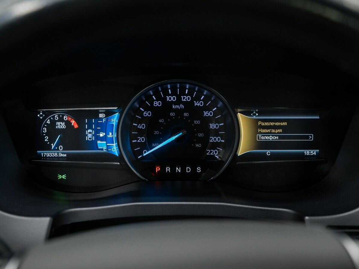 Купить Ford Explorer с пробегом. Фото: #24