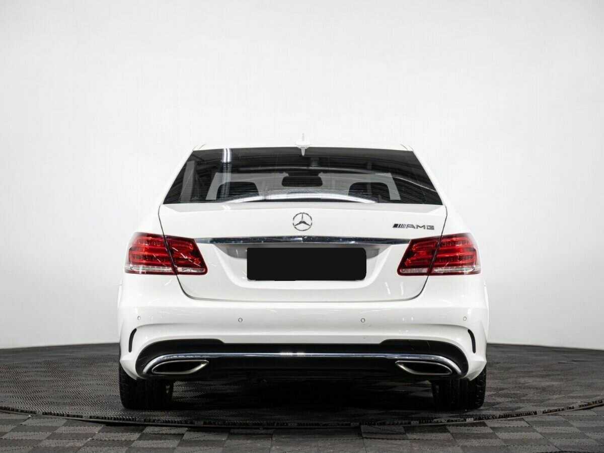 Купить Mercedes-Benz E-Класс с пробегом. Фото: #4