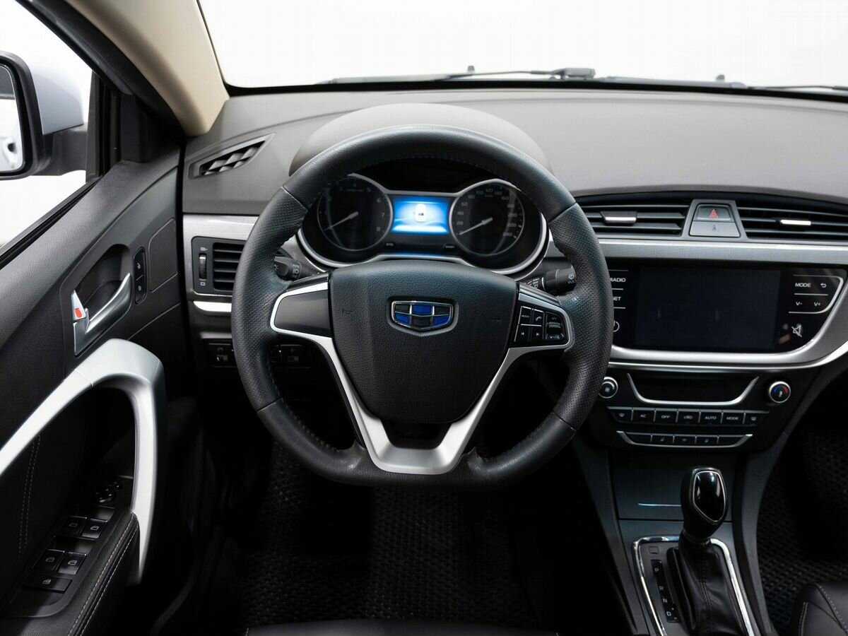 Купить Geely Emgrand 7 с пробегом. Фото: #13