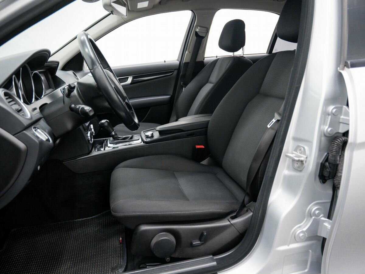 Купить Mercedes-Benz C-Класс с пробегом. Фото: #13