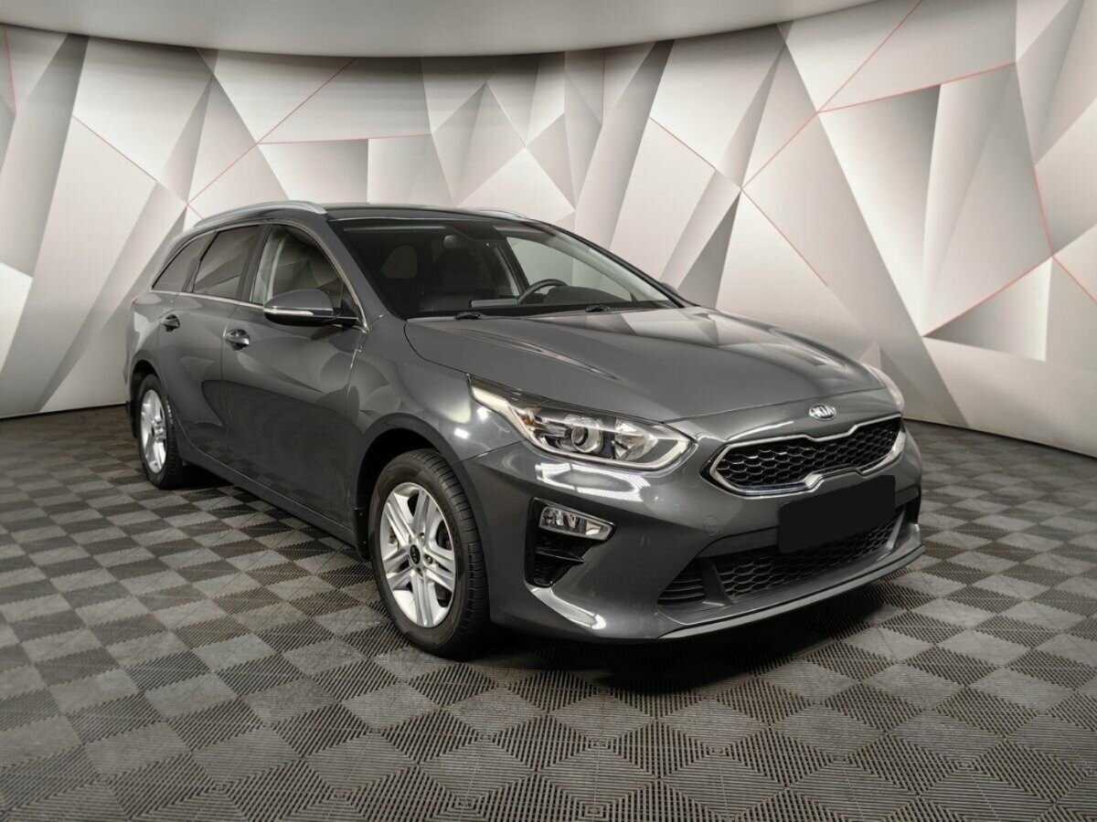 Купить Kia Ceed с пробегом. Фото: #2