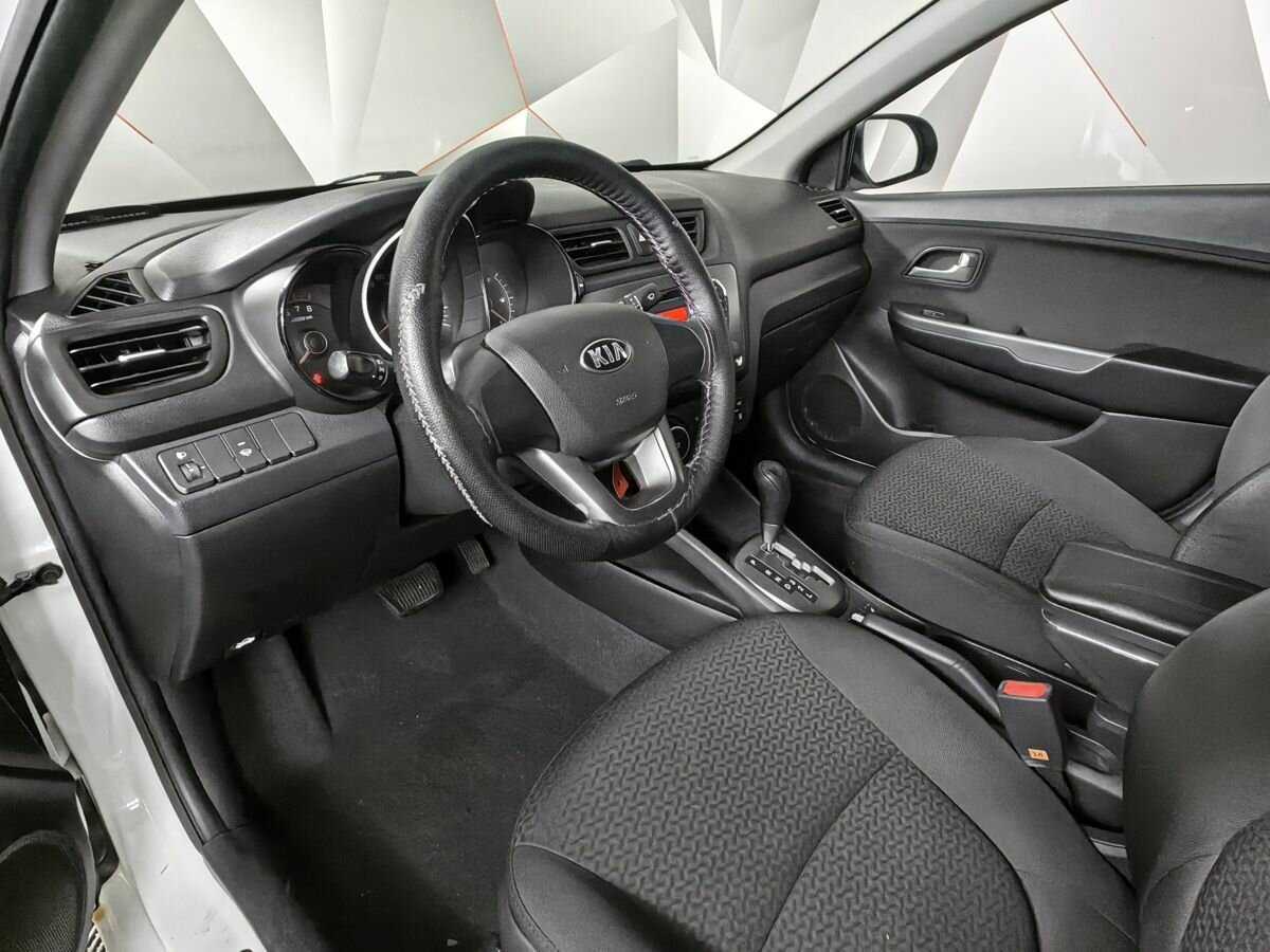 Купить Kia Rio с пробегом. Фото: #13