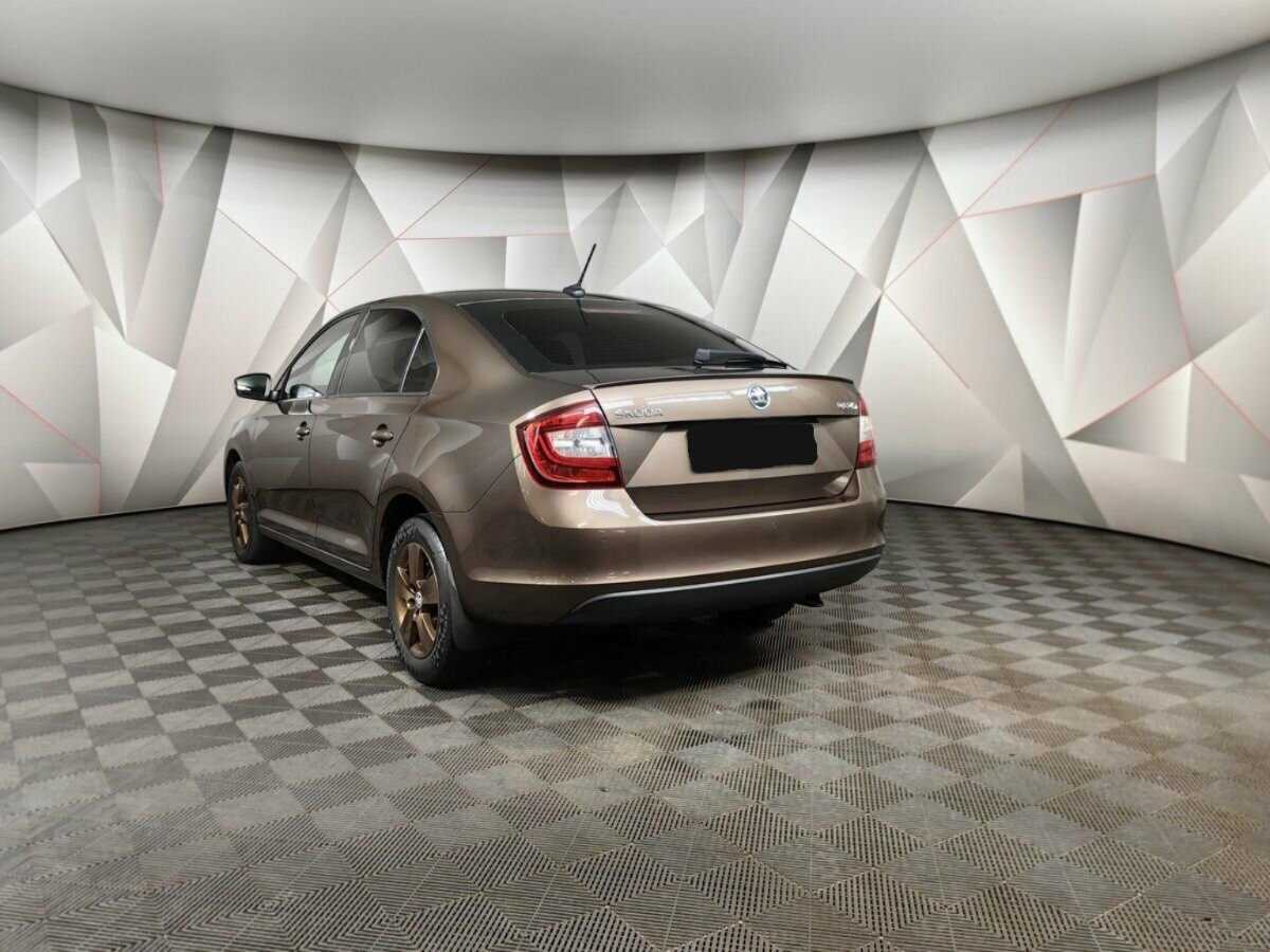 Купить Skoda Rapid с пробегом. Фото: #3