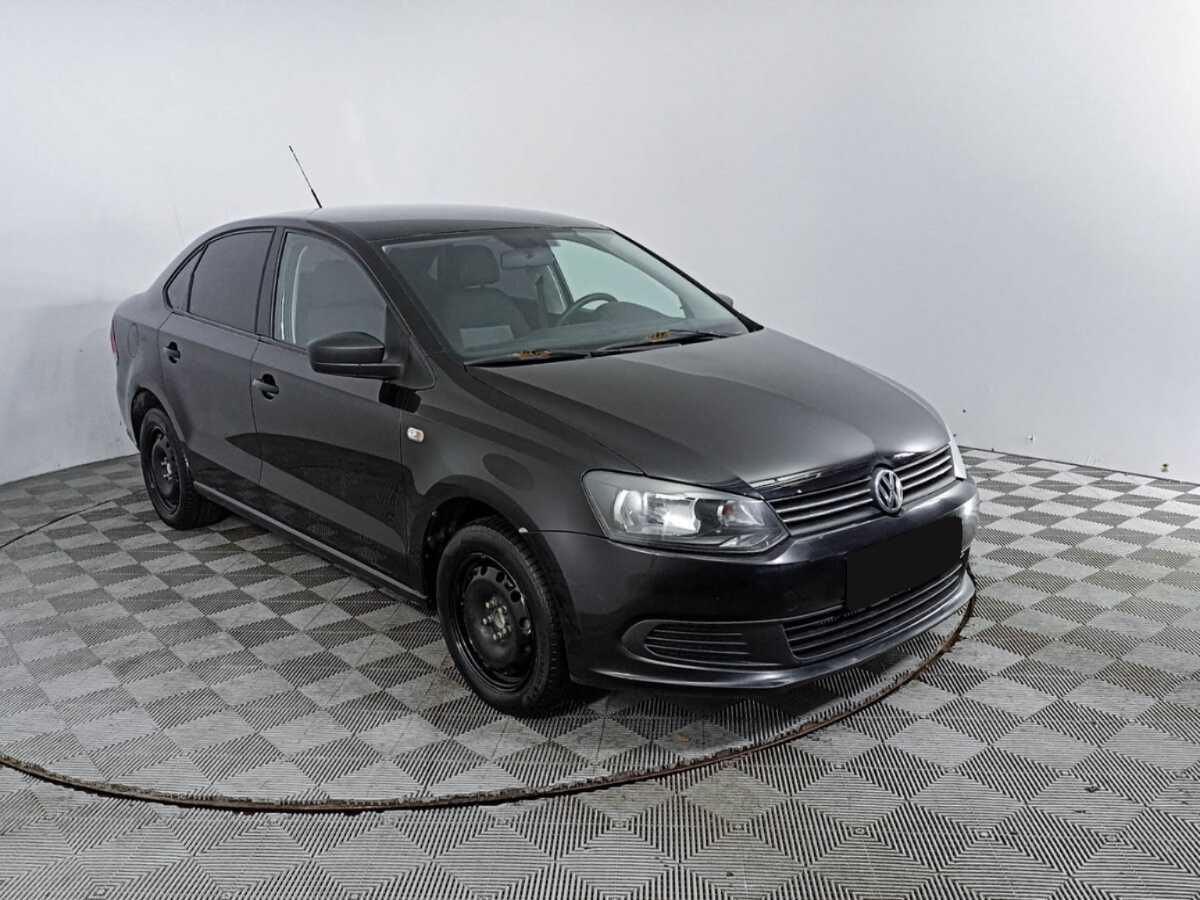 Купить Volkswagen Polo с пробегом. Фото: #2
