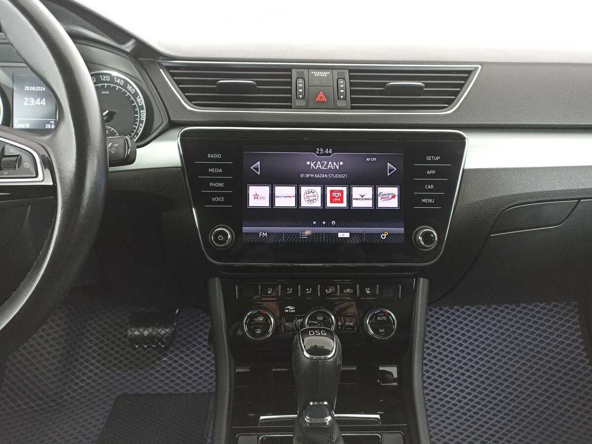 Купить Skoda Superb с пробегом. Фото: #12