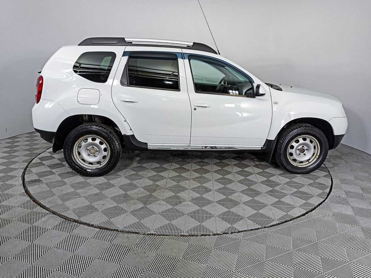 Купить Renault Duster с пробегом. Фото: #3