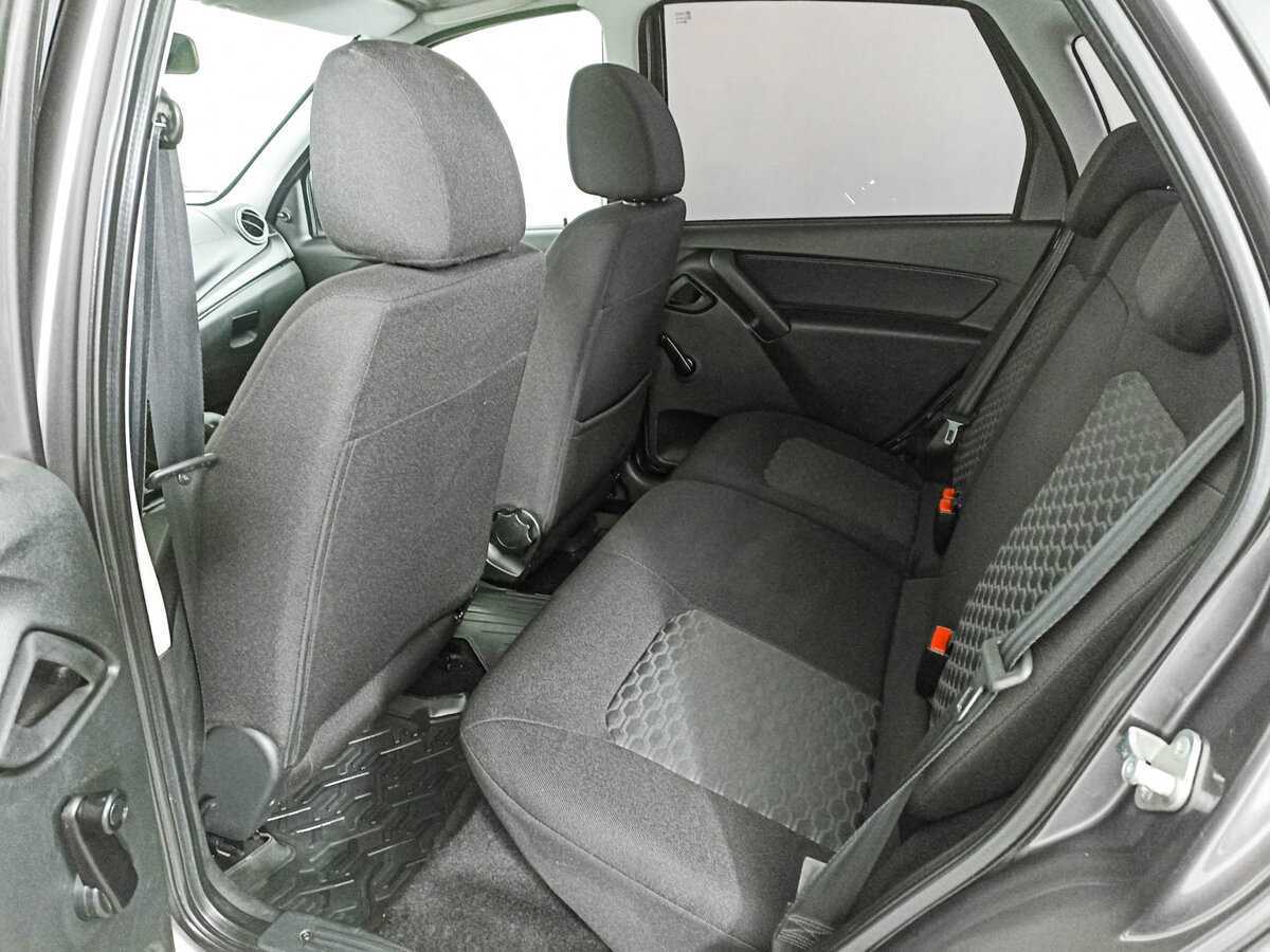 Купить Lada (ВАЗ) Granta с пробегом. Фото: #11