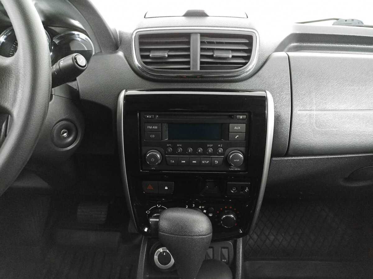 Купить Nissan Terrano с пробегом. Фото: #12
