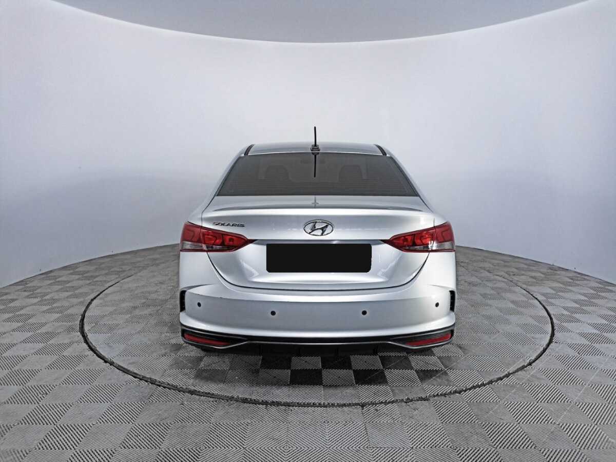 Купить Hyundai Solaris с пробегом. Фото: #5