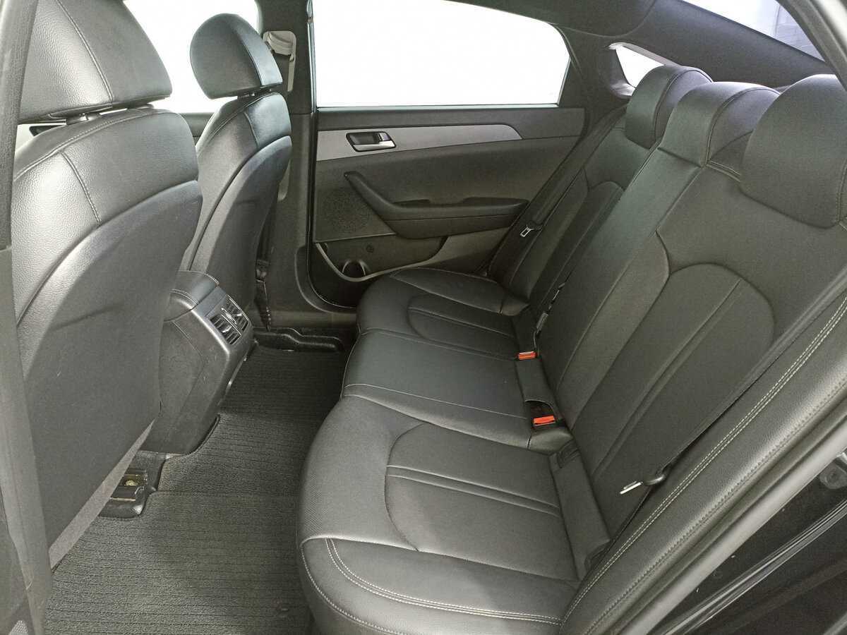 Купить Hyundai Sonata с пробегом. Фото: #9