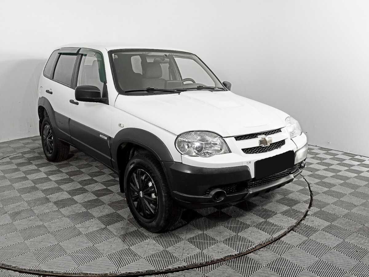 Купить Chevrolet Niva с пробегом. Фото: #2