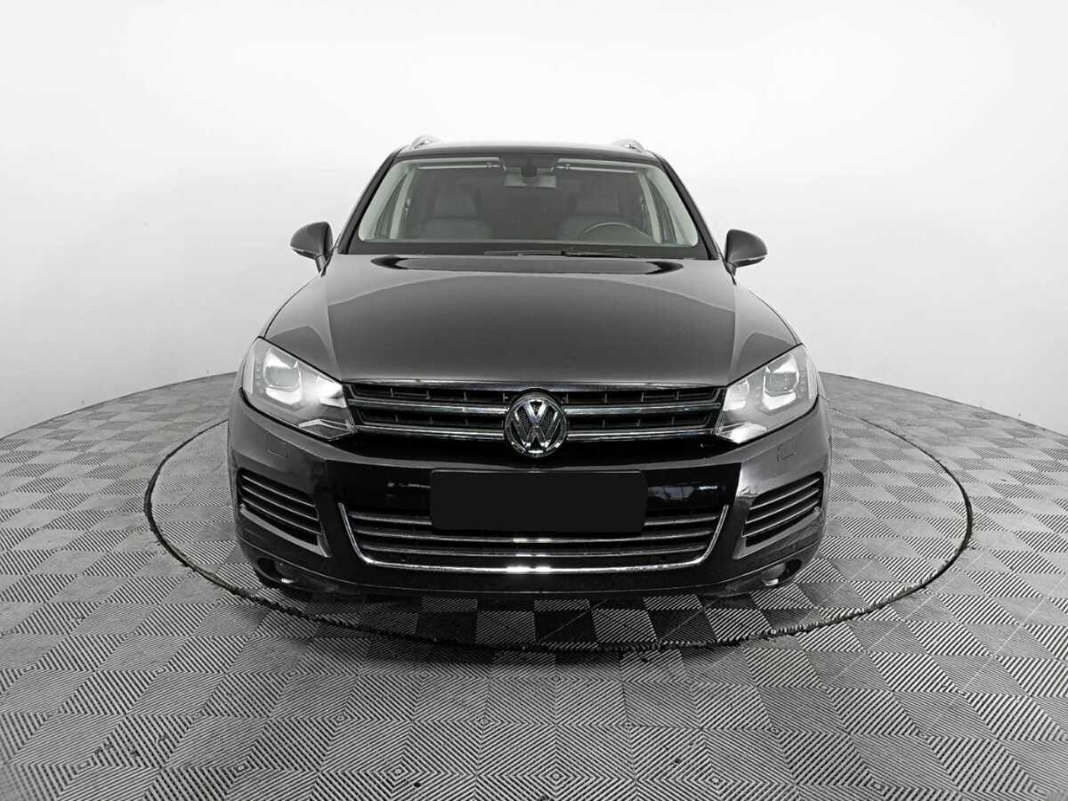 Купить Volkswagen Touareg с пробегом. Фото: #1