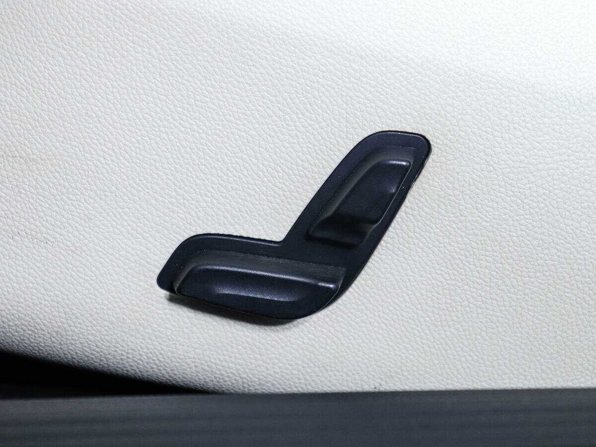 Купить Mercedes-Benz E-Класс с пробегом. Фото: #14