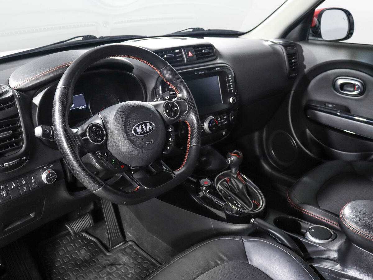 Купить Kia Soul с пробегом. Фото: #12
