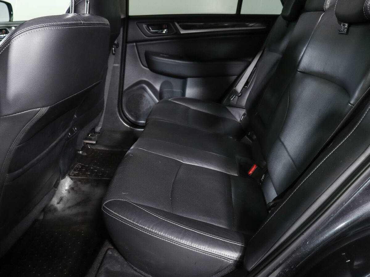 Купить Subaru Outback с пробегом. Фото: #8
